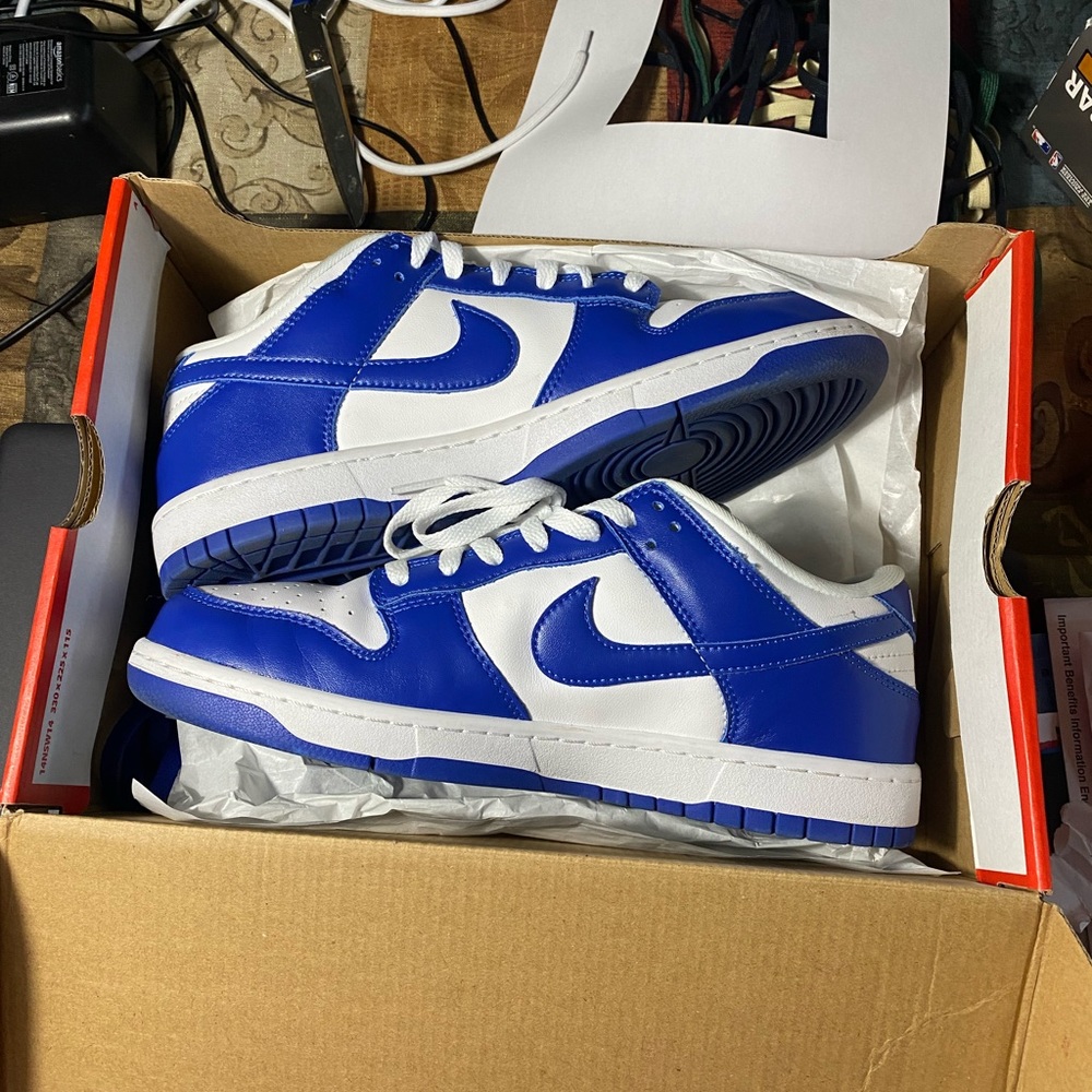 Nike Dunk Low Kentucky